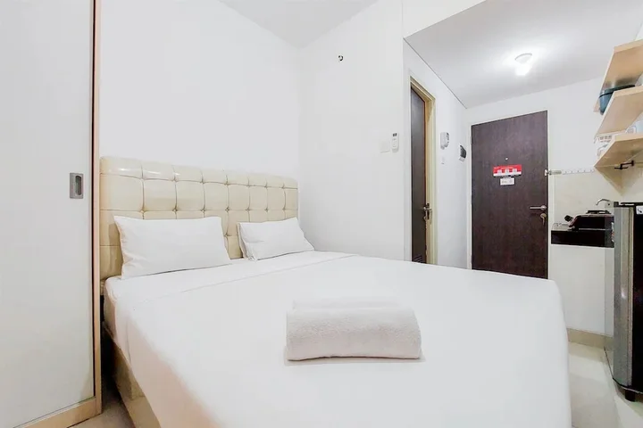 Legok: Studio With Cozy Design At Serpong Garden Apartment