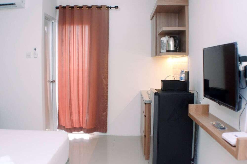 Джакарта: Comfy And Strategic Studio Apartment At Bassura City