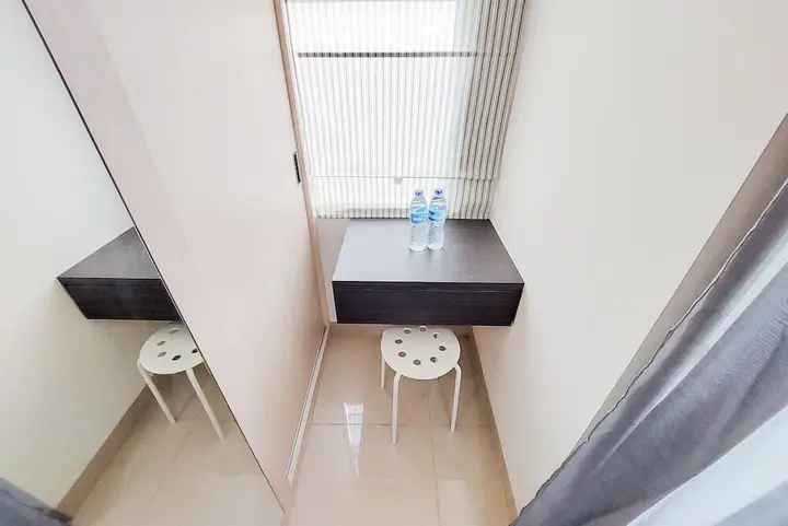 Well Furnished And Simply Studio At Serpong Garden Apartment — фото 1