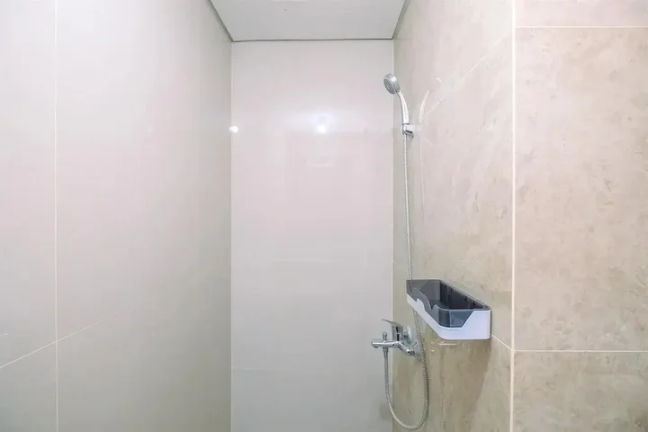 Депок: Well Designed 2Br Corner Transpark Cibubur Apartment