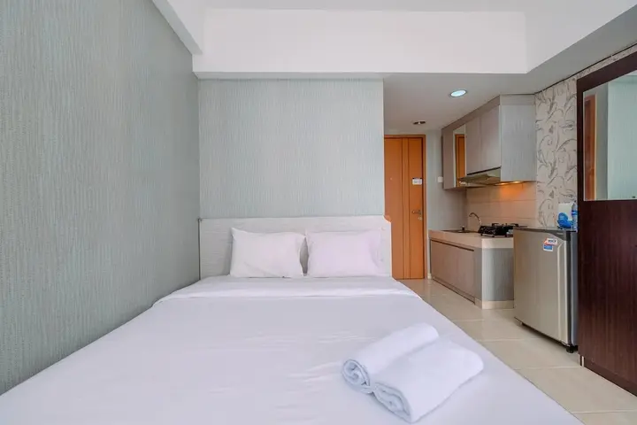 Депок: Comfy Studio Apartment At Margonda Residence 3