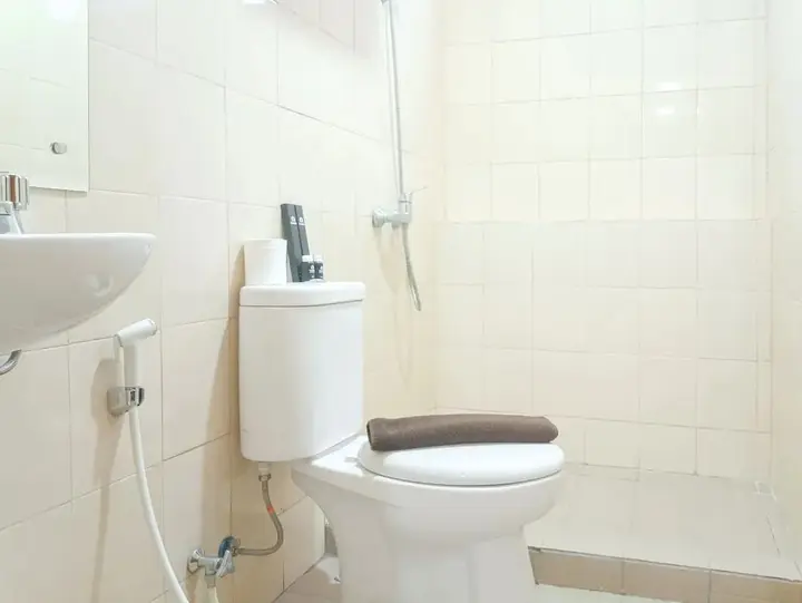 Макассар: Comfortable And Tidy 2Br At Vida View Apartment
