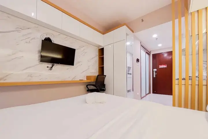 Wonderful And Comfortable Studio Sky House Bsd Apartment — фото 3