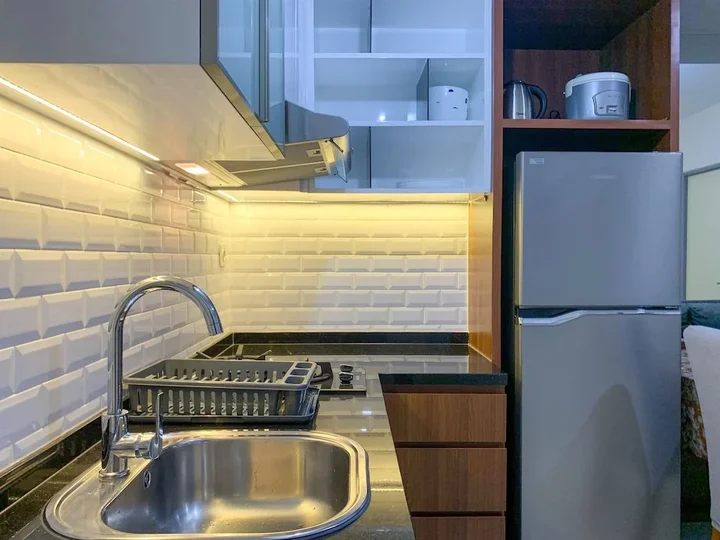 Legok: Spacious And Nice 3Br Apartment At M-Town Residence