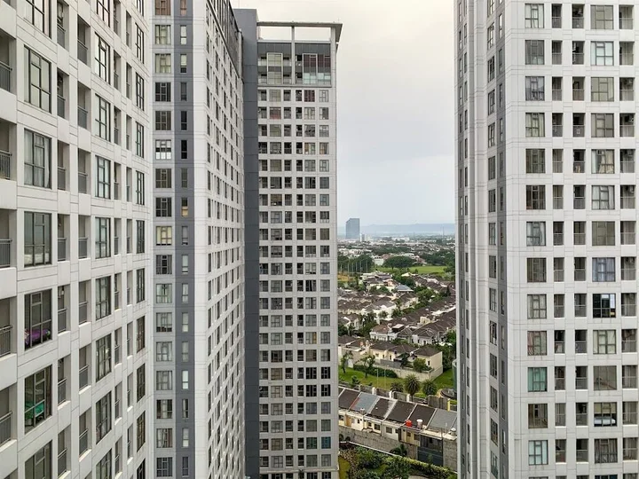Legok: Spacious And Nice 3Br Apartment At M-Town Residence