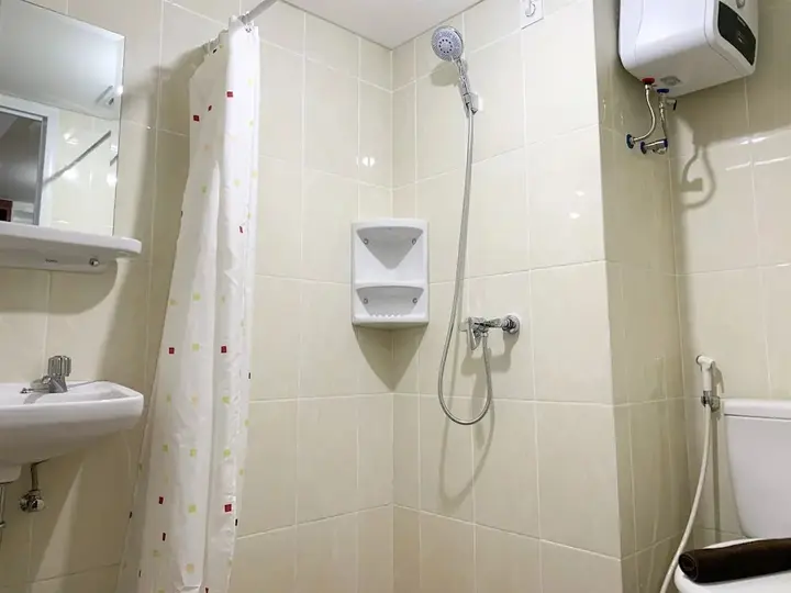 Legok: Spacious And Nice 3Br Apartment At M-Town Residence