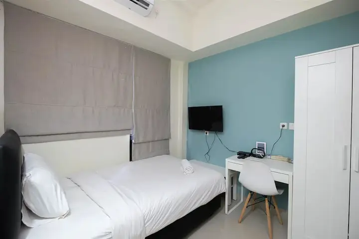 Combined 3Br Apartment Without Living Room At Evenciio Margonda — фото 2