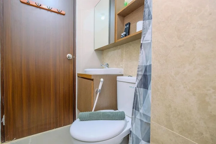 Депок: Comfort Designed 2Br At Transpark Cibubur Apartment