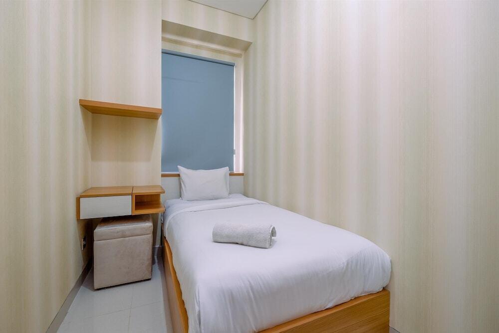 Comfort Designed 2Br At Transpark Cibubur Apartment — фото 3