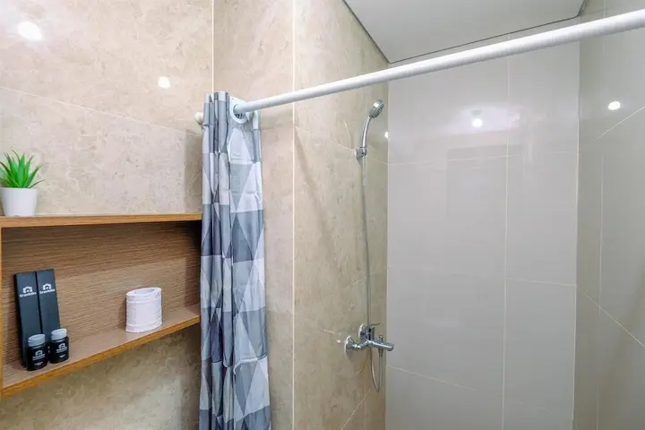 Депок: Comfort Designed 2Br At Transpark Cibubur Apartment