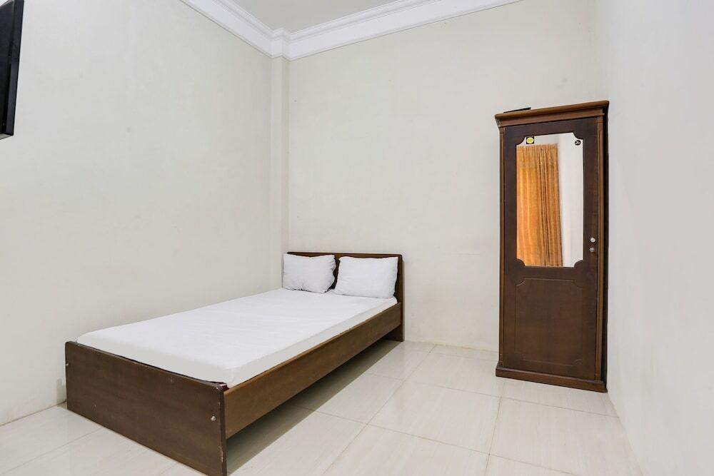 SPOT ON 91770 441 Pemuda Homestay — фото 6
