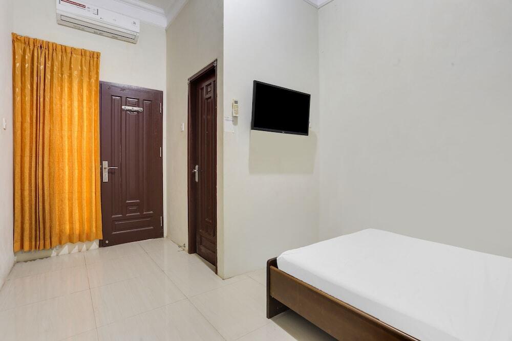 SPOT ON 91770 441 Pemuda Homestay — фото 5