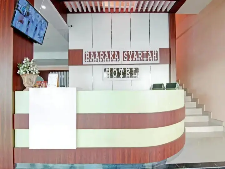 Пеканбару: OYO 90857 Baaraka Syariah Hotel