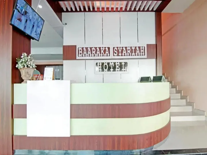 Пеканбару: OYO 90857 Baaraka Syariah Hotel