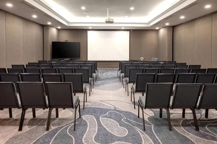 Вори: The Sentra Hotel Manado