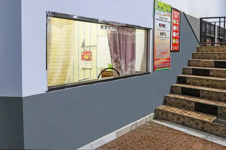 Макассар: OYO 92230 Penginapan Metro Parepare