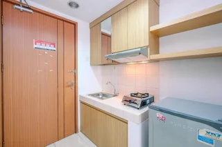 Депок: Studio Apartment With Cozy Design At Margonda Residence 3