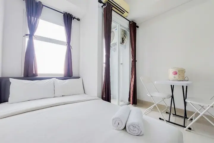 Cozy And Enjoy Living Studio Room At Serpong Garden Apartment — фото 3