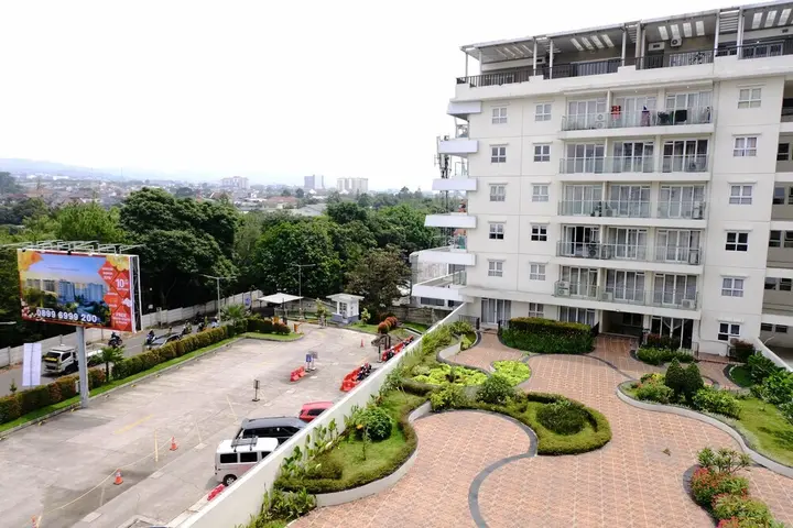 Бандунг: Spacious 3Br At Gateway Pasteur Apartment