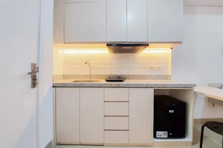 Тангеранг: Comfy Studio At Poris 88 Apartment