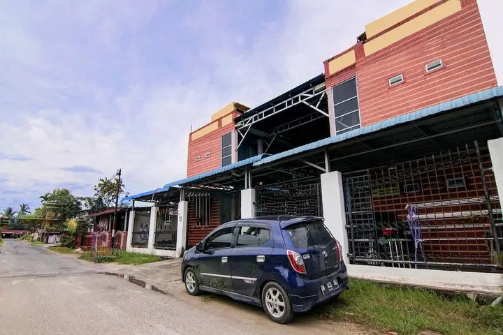 Дюмай: OYO 92111 Dinda Homestay Syariah