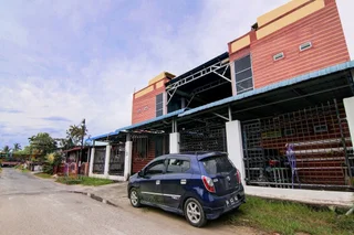 Дюмай: OYO 92111 Dinda Homestay Syariah