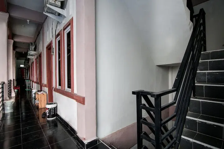 Дюмай: OYO 92111 Dinda Homestay Syariah