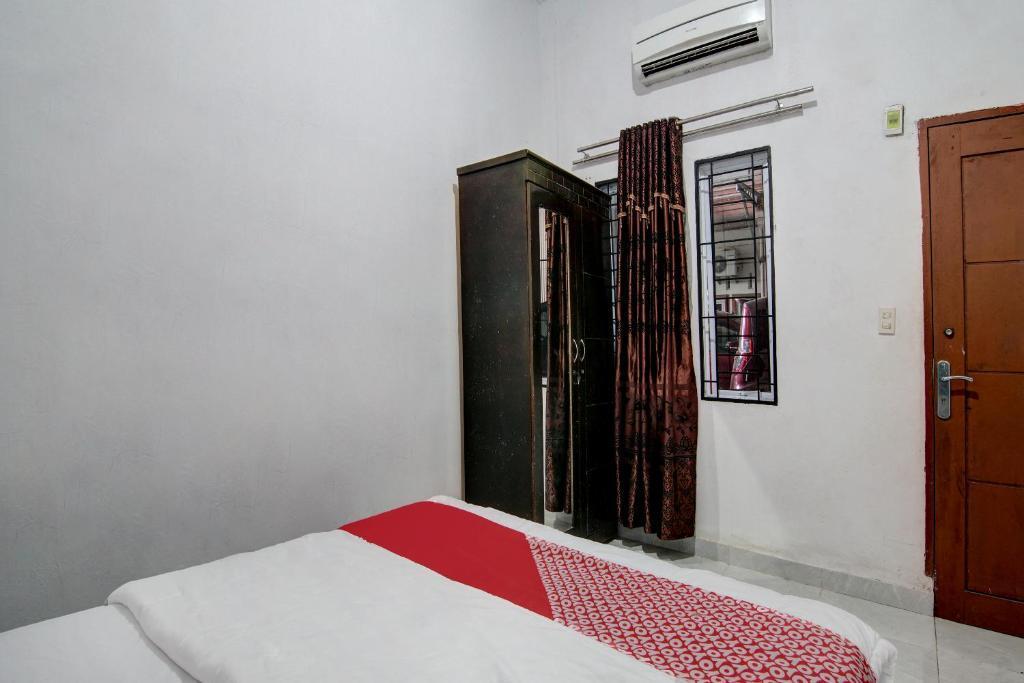 OYO 92111 Dinda Homestay Syariah — фото 4