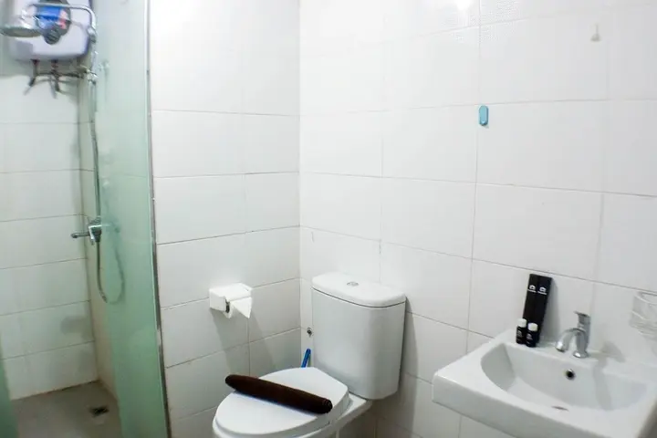 Семаранг: Comfort And Minimalist 2Br At Candiland Apartment