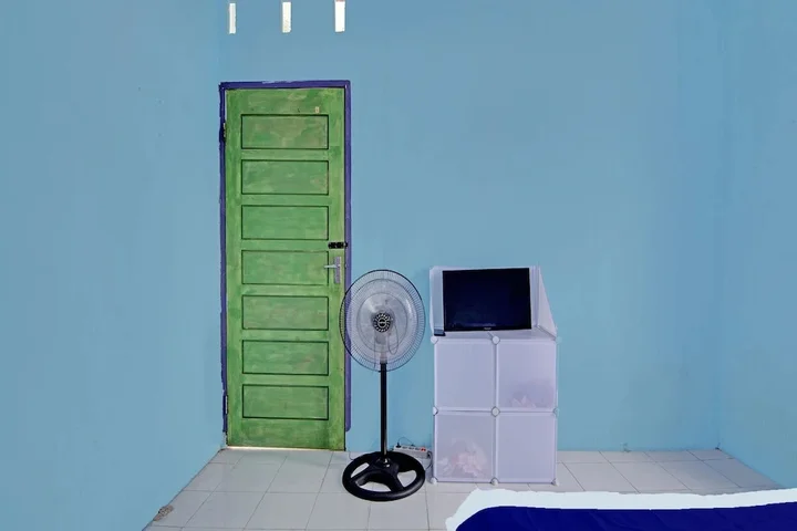 Пеканбару: SPOT ON 91918 Najla Guest House Syariah