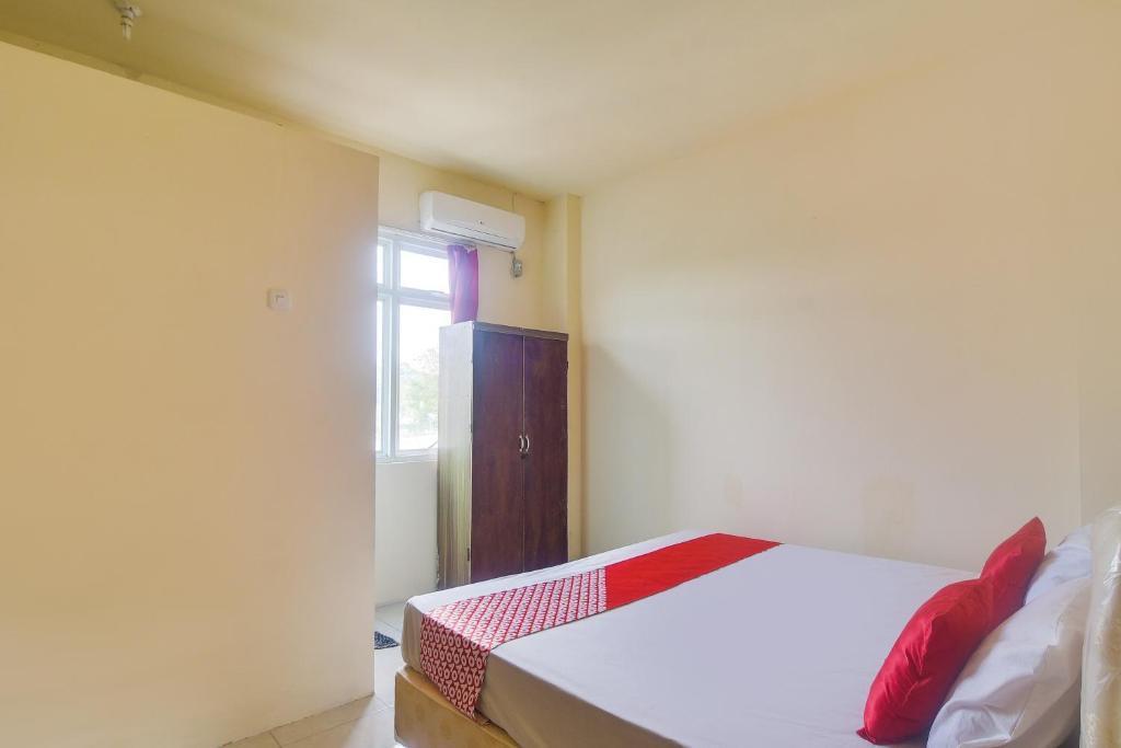 Манадо: Oyo 91755 Priska Kost Dan Homestay