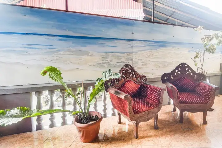Манадо: Oyo 91755 Priska Kost Dan Homestay