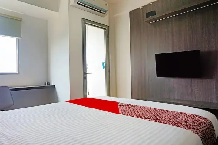 OYO 91593 San San Rooms Apartment Gunung Putri Square — фото 2