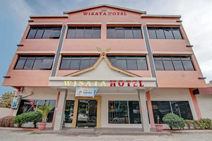 OYO 90697 Hotel Wisata — фото 1