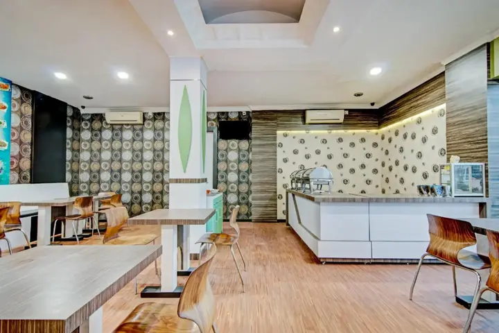 Дюмай: OYO 90697 Hotel Wisata