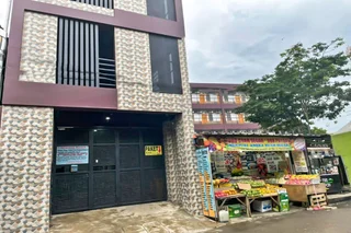 Legok: OYO 90708 Kbr Home