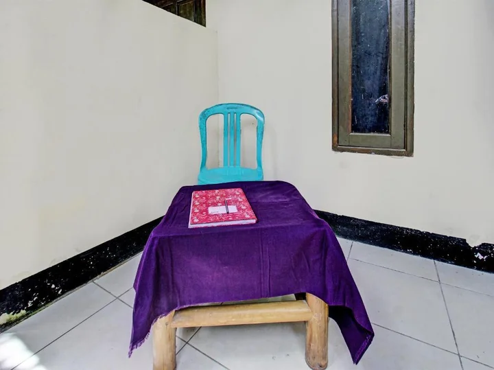 Прайя: OYO 92149 Ashooy HomestayNearWisata Desa sedau