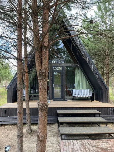 Красный Огорок: Гостевой дом A-Frame 40 с панорамным остеклением