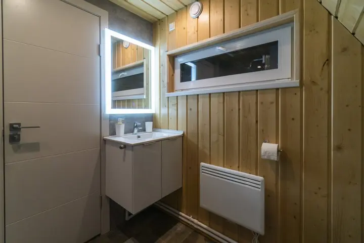 Красный Огорок: Гостевой дом A-Frame 40 с панорамным остеклением