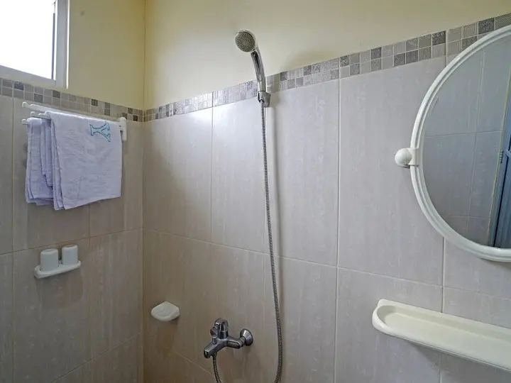 Бандунг: OYO 90836 Bartu Guesthouse