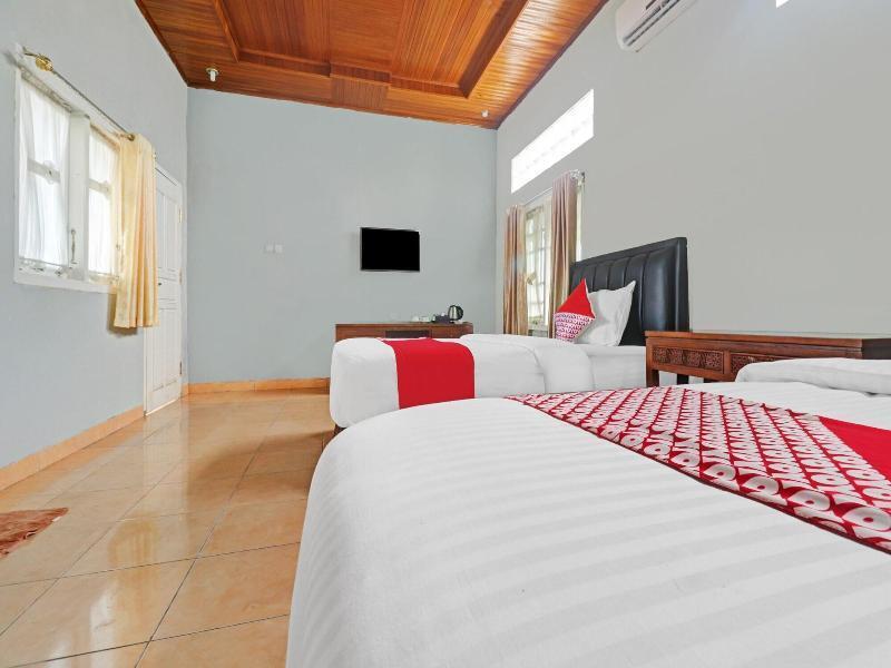 OYO 113500 Hotel R Cantika Syariah — фото 3