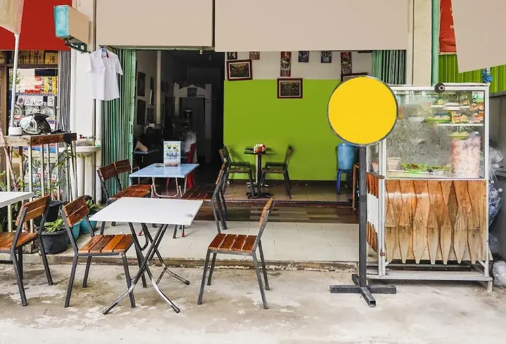 Батам: Spot On 91344 Wr House Syariah Batam