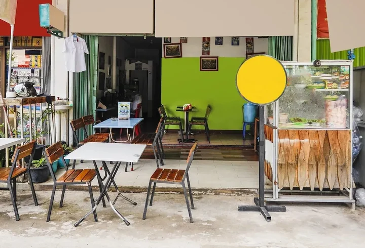 Батам: Spot On 91344 Wr House Syariah Batam