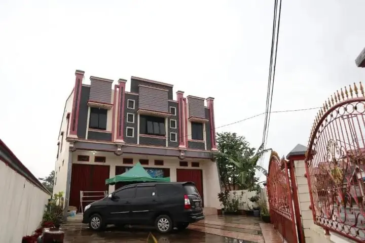 Букиттинги: OYO 90982 D'rizs Homestay