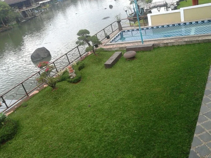 Чипанас: Bukit Danau Exclusive Resort & Villa