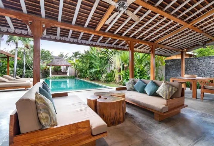 Керобокан: Peaceful 4 Bedrooms Private Pool Villas Rice Field View