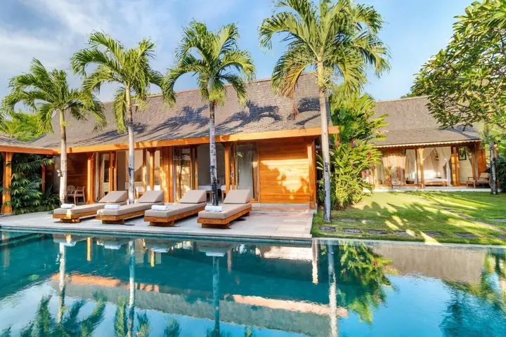 Керобокан: Peaceful 4 Bedrooms Private Pool Villas Rice Field View