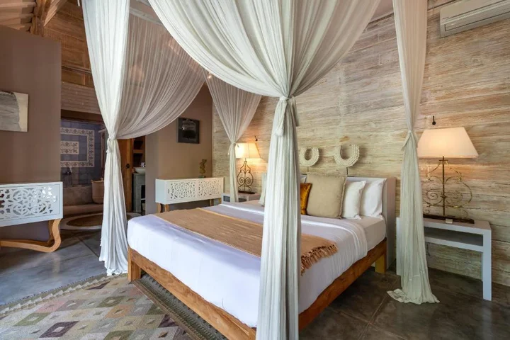 Керобокан: Peaceful 4 Bedrooms Private Pool Villas Rice Field View