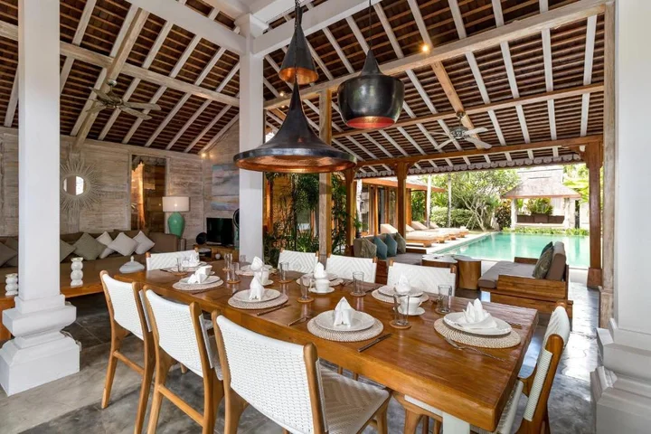 Керобокан: Peaceful 4 Bedrooms Private Pool Villas Rice Field View