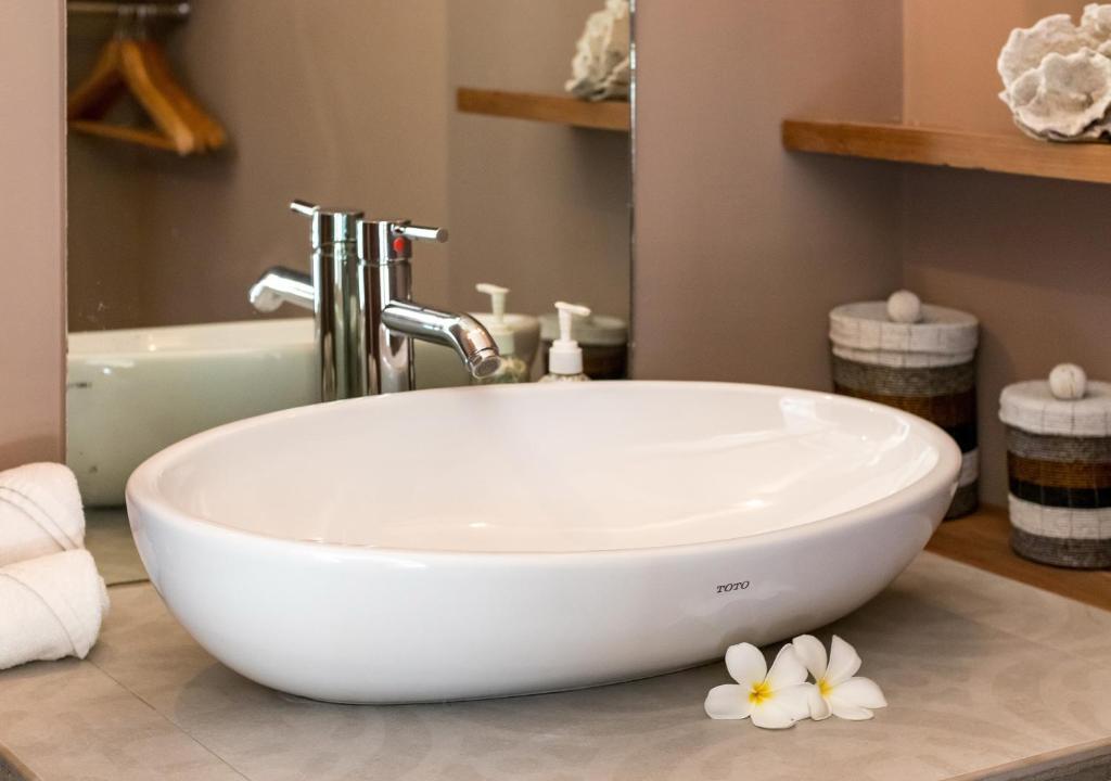 Керобокан: Peaceful 4 Bedrooms Private Pool Villas Rice Field View